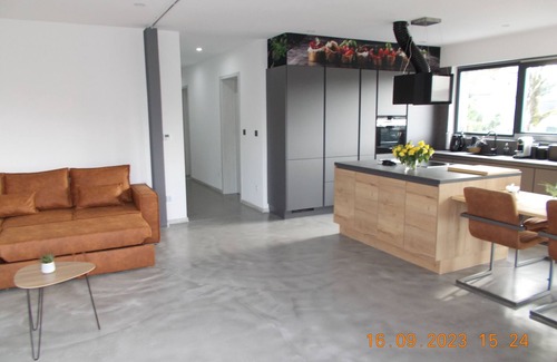 South Hontrop Apartment | Luxuswohnung 90qm im Herzen vom Schönen Bochum-eppendorf, Tageweise Mietbar