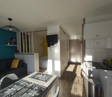 Esquieze-Sere Apartment | Luz St Sauveur, Appartement 3 personnes, superbe vue montagne, exposé sud, Résidence très calme