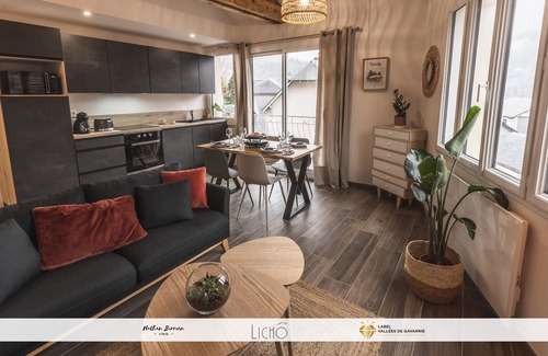 Esquieze-Sere Apartment | Luz St Sauveur, appt 52 m2, Cozy, new, quiet with mountain views!