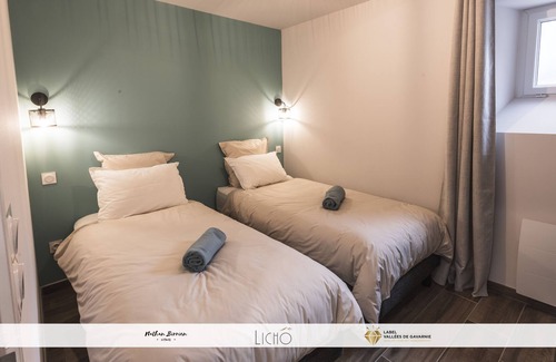 Esquieze-Sere House | Luz St Sauveur, New 60m2 Appt, cozy close to all amenities