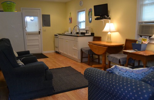 Port Austin Cottage | LYC Cottage #5