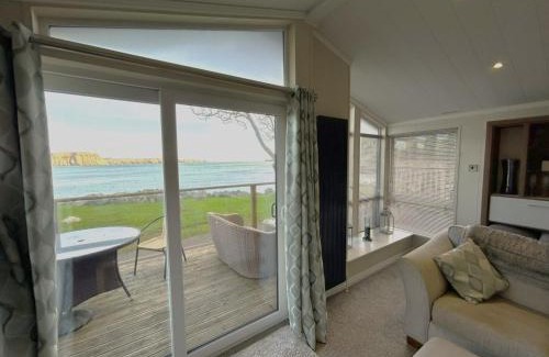 Lydstep House | Lydstep Beach Village - 24 The Cove