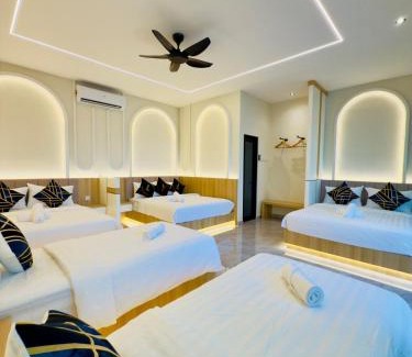 Taman Teh Teng Seng Villa | LYL Ipoh Garden Private Pool Villa-18pax 5BR