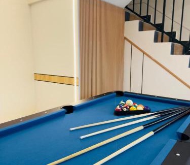 Taman Teh Teng Seng Villa | LYL Ipoh Garden Private Pool Villa-18pax 5BR