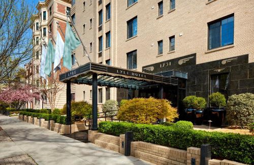 Dupont Circle Hotel | Lyle DC