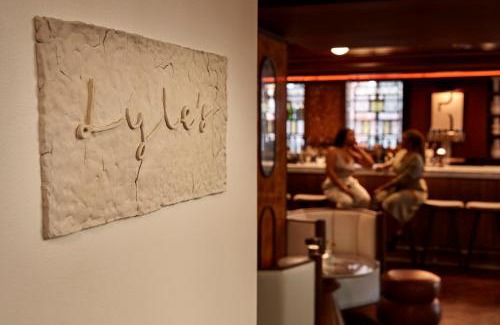 Dupont Circle Hotel | Lyle DC