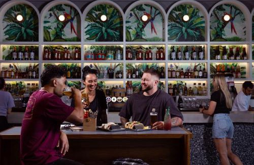Auckland Central Business District Hostel | LyLo Auckland Hotel