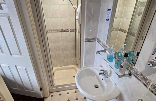 Blackpool Town Center Hotel | Lynbar Hotel