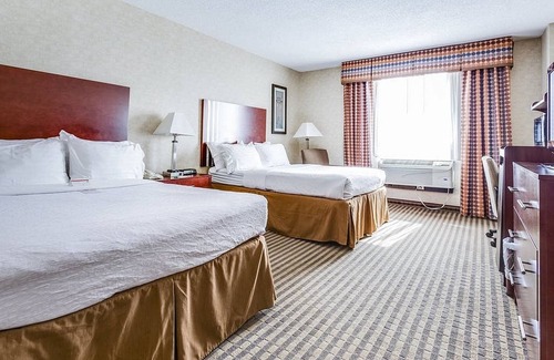 Central Business District Hotel | Lynchburg Grand Hotel