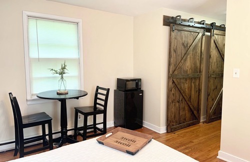Lynchburg House | Lynchburg Suite- Private Entrance, Close to LU/UL