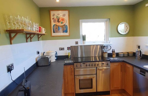 Tobermory House | Lyndale - Located in Upper Tobermory with fabulous views