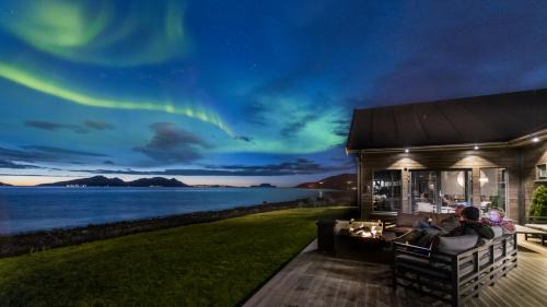 Lyngen Cabin | Lyngen Experience Lodge