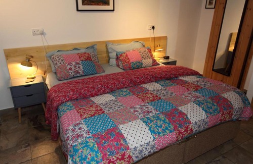 Keswick Cabin | Lynton Lodge Studios