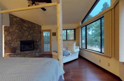 Flagstaff House | Lynx Cabin
