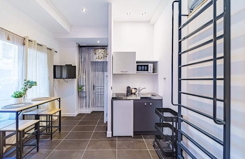 6th Arrondissement Apartment | Lyon Cité-Studio Bellevue Caluire
