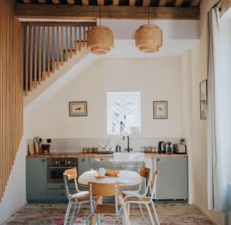Vernay House | Lyon Country House - Suites & Tour de Garde