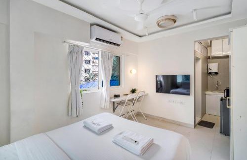 Ranwar Apartment | Lyon Cozy Studio with Secure CCTV Access