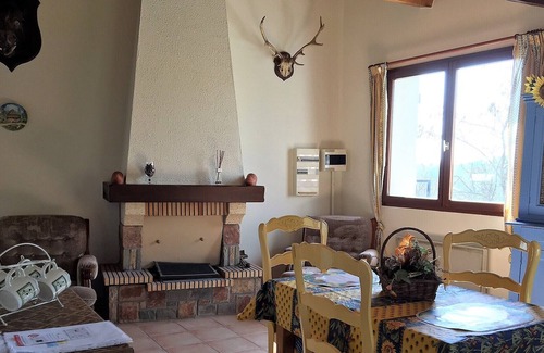 Saint-Genis-les-Ollieres House | Lyon Métrop, at the foot of the Mts du Lyonnais, the Platte for 4 people