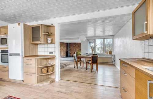 Lemvig House | Lyst Etplans Byhus i Lemvig, Hyggelig Have, Gode Parkeringsforhold