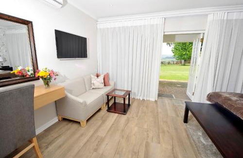 Lidgetton West House | Lythwood Lodge