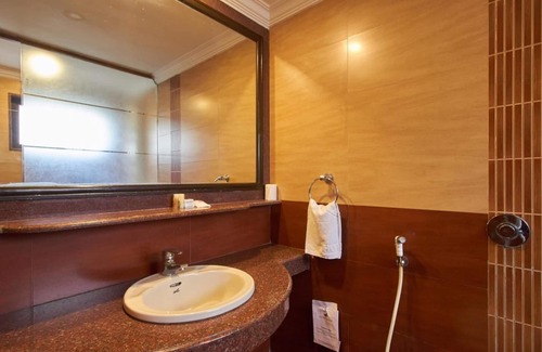 Dharmatala Hotel | Lytton Hotel