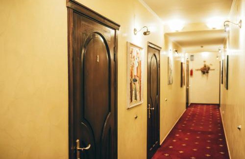 Maliyevtsy Hotel | Lyube