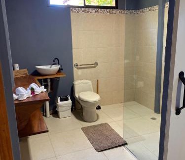 Santa Elena Apartment | MâpleTico Casita