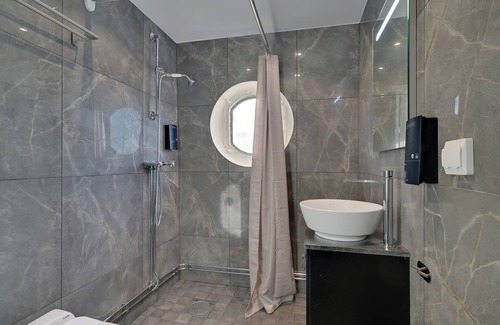 Gamla Stan Hotel | Mälardrottningen Hotel