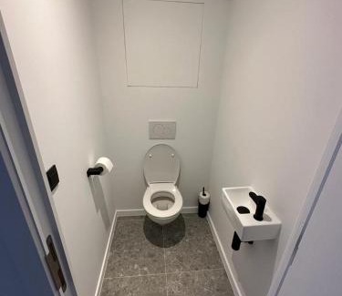 Mechelen Apartment | Märch - Mechelen Goat 6