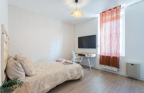 Homecourt Apartment | Mélissa - Lumineux, moderne - Gare - WiFi - Stream