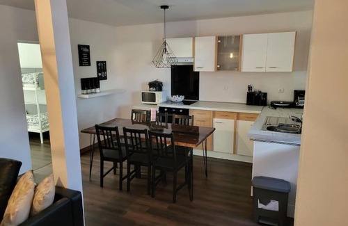 Saint Joseph/Mittelharth Apartment | Mésange