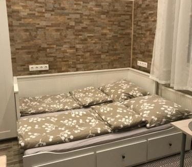 Kiskunfelegyhaza Apartment | Móra apartmanház