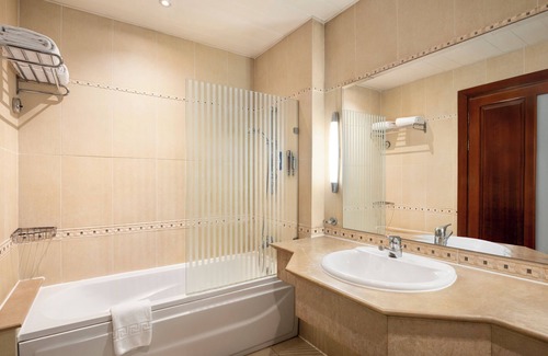 6th of October City Hotel | Mövenpick Hotel Cairo - Media City