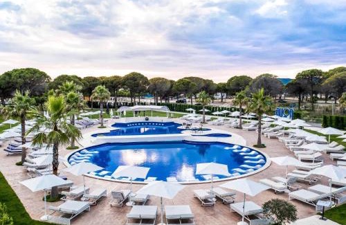 Ishem Hotel | Mövenpick Hotel Lalez Durres