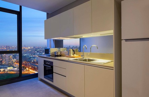 Bagcilar Hotel | Mövenpick Living Istanbul West