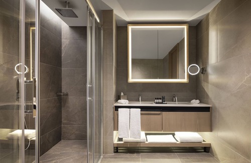 Kagithane Hotel | Mövenpick Living Istanbul Camlivadi
