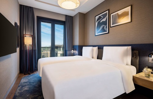 Kagithane Hotel | Mövenpick Living Istanbul Camlivadi