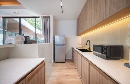 Na Chom Thian Villa | Mövenpick Pool Villa 6BR