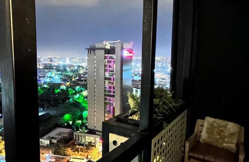 Bagcilar Apartment | Mükemmel konumda ultra lüks mobilyalı daire