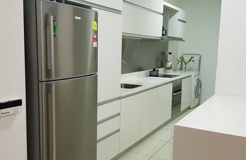 Kuala Lumpur Apartment | M-city Jalan Ampang, HomeSTay