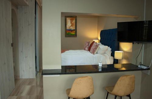 Greater Johannesburg Metropolitan Area Apartment | M &M Guest Cottage