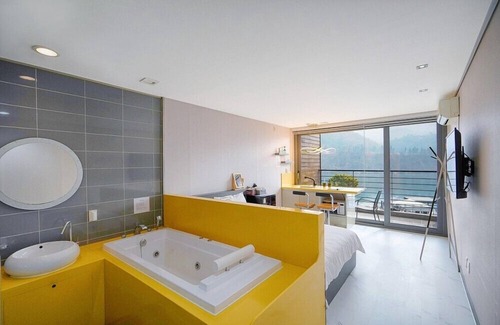Oeseo House | M&M Pension
