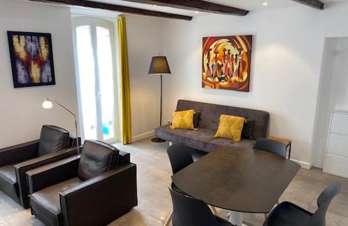 Cannes City Centre Apartment | M.M.R. Au cœur de la vie cannoise