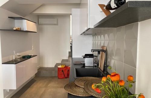 Cannes City Centre Apartment | M.M.R. Au cœur de la vie cannoise