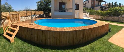 Kathiana Villa | M&M Villa