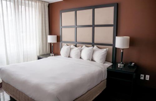 Gay Village Hostel | M Montreal Hostel
