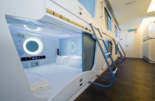 Kampung Sungai Nibong Hotel | M Qube Hotel