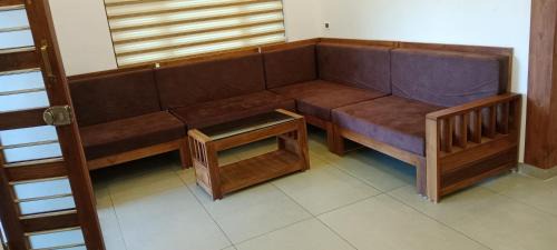 Elappara Villa | M R holiday home