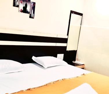 Railway New Colony Hotel | M R Hotels