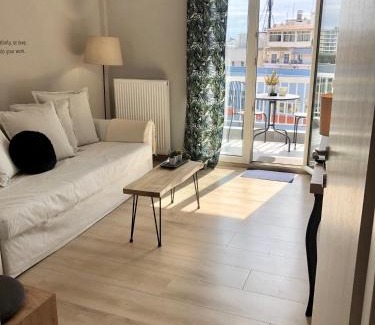 Ano Poli Apartment | M&S design house